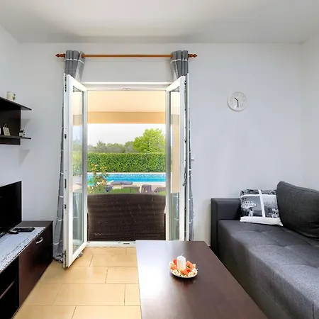 Holiday home Paula - Pul488 By Interhome *