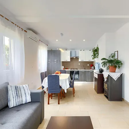 Paula - Pul488 By Interhome Katarova Stancija