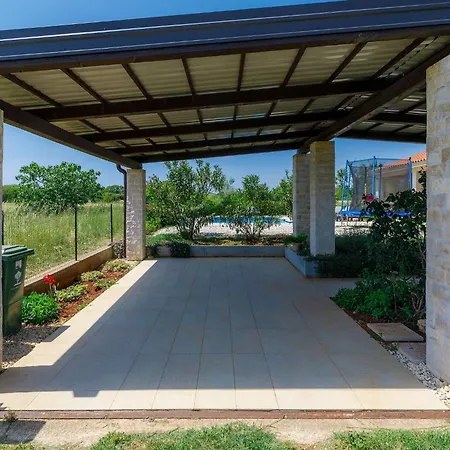 Paula - Pul488 By Interhome *