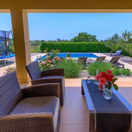 Holiday home Paula - Pul488 By Interhome *